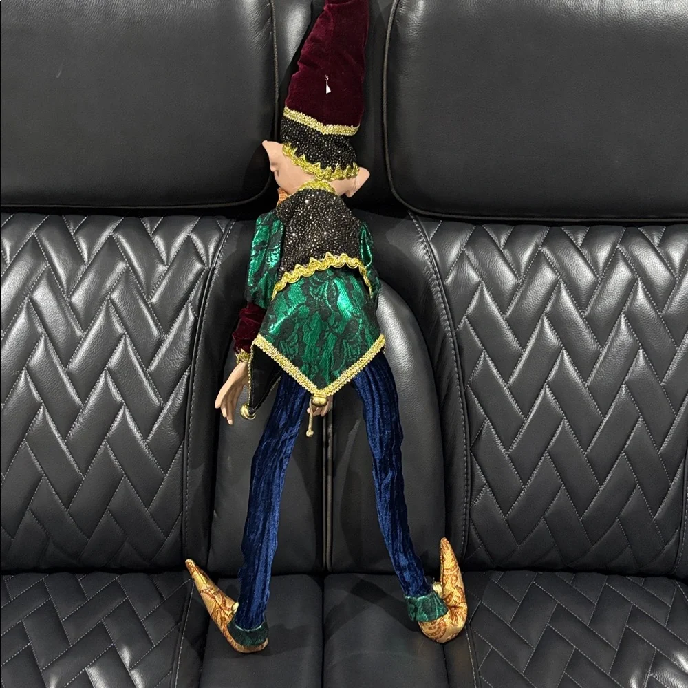 Robert Stanley Festive Posable Christmas Elf Doll with Velvet Outfit 23” - Picture 7 of 16